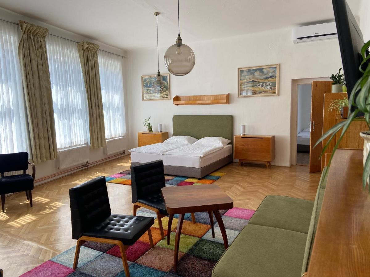 Vintage Apartman V Centru Litomyšl Exteriör bild